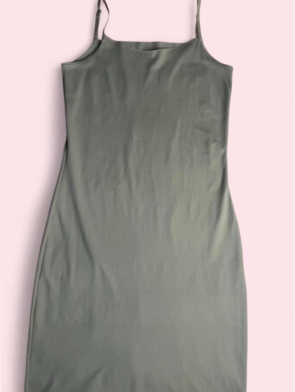Vanity Fair Nude Full Slip Dress Size M [COPY]